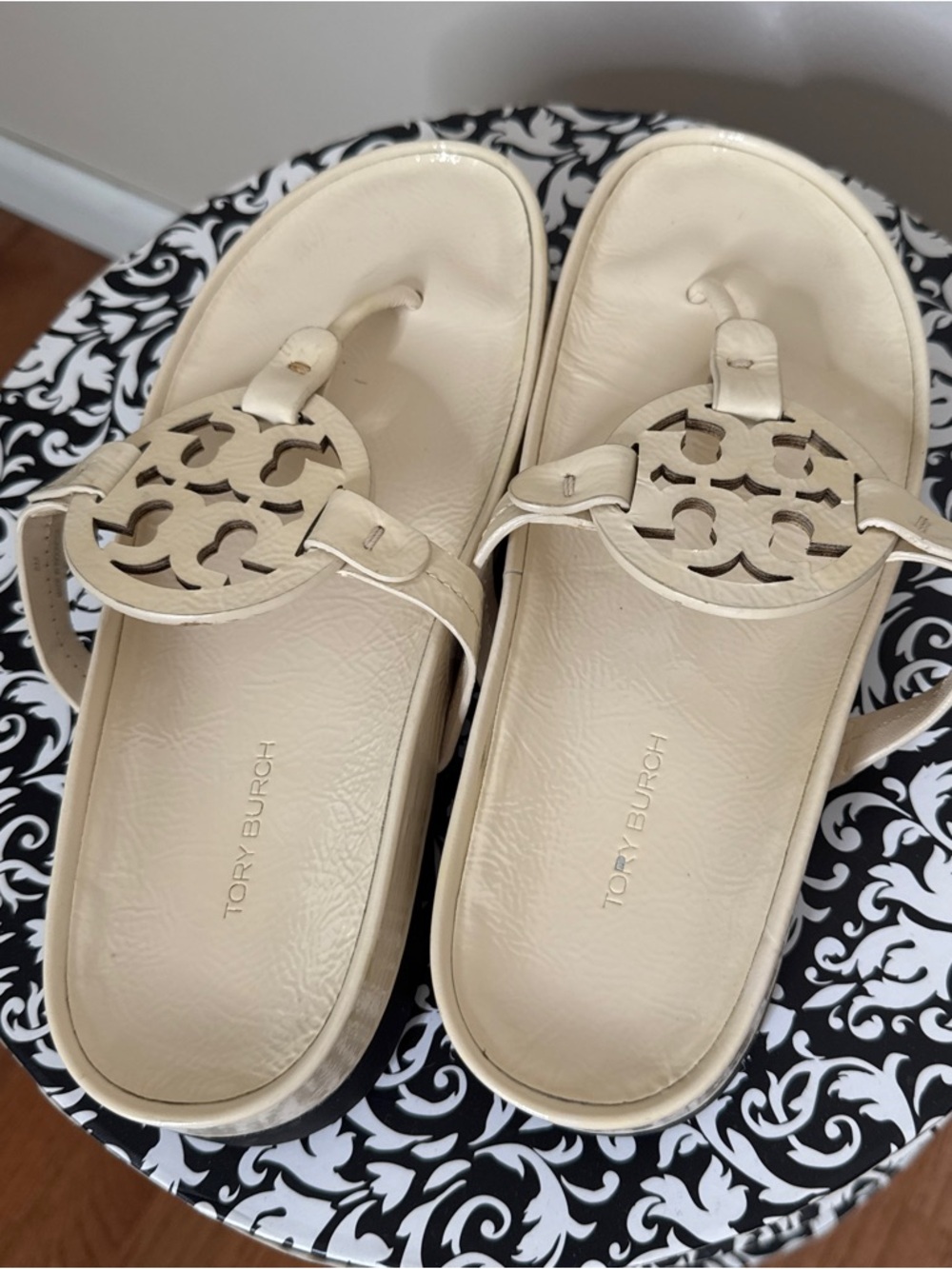 Tory Burch Miller Cloud Sandals Ivory White Size 8 - Picture 2 of 6